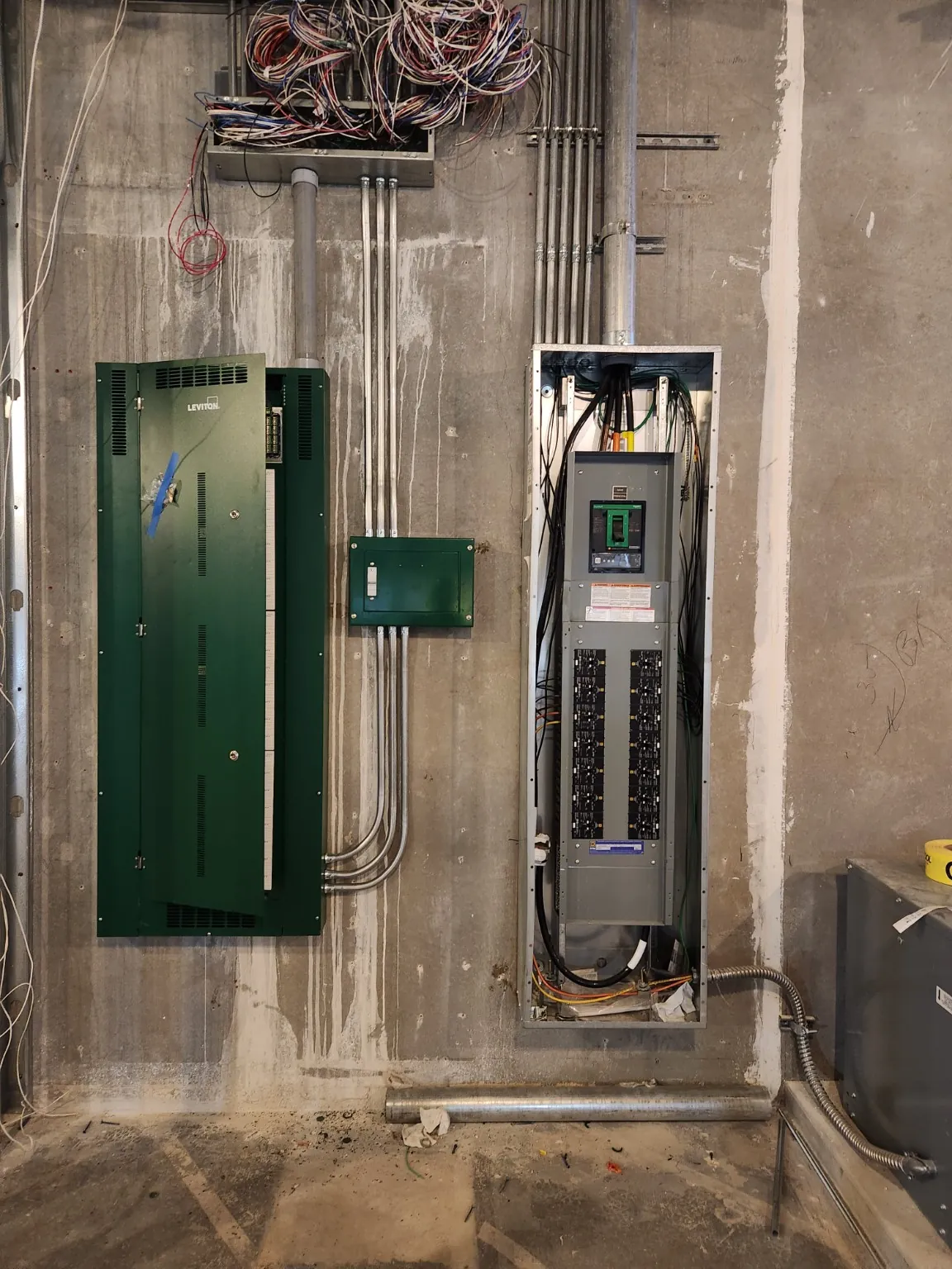 Forever 21 electrical project in Florida City, FL